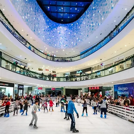 Modern With Balcony Near Shopping Mall Split